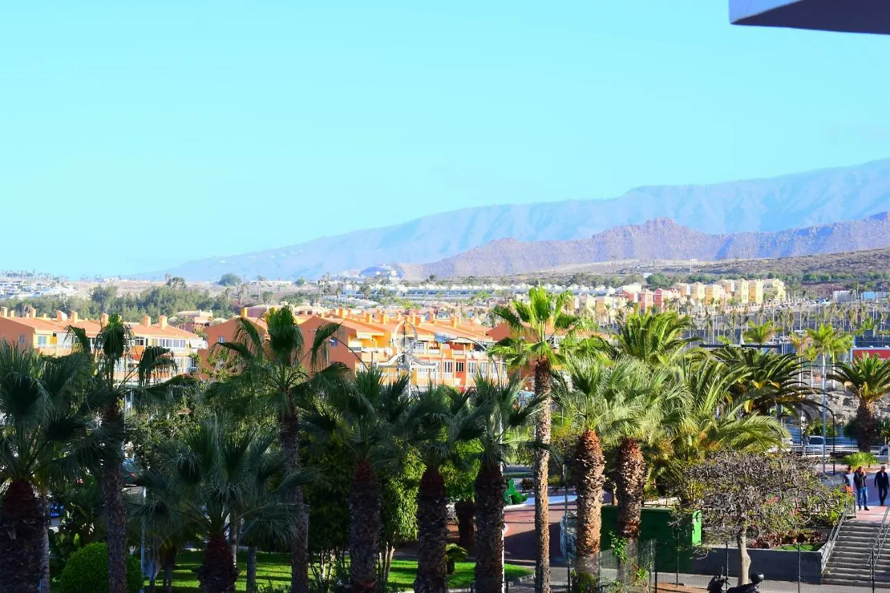 Sunny Summerland Los Cristianos, Ap With City And Ocean View Los Cristianos  Spagna